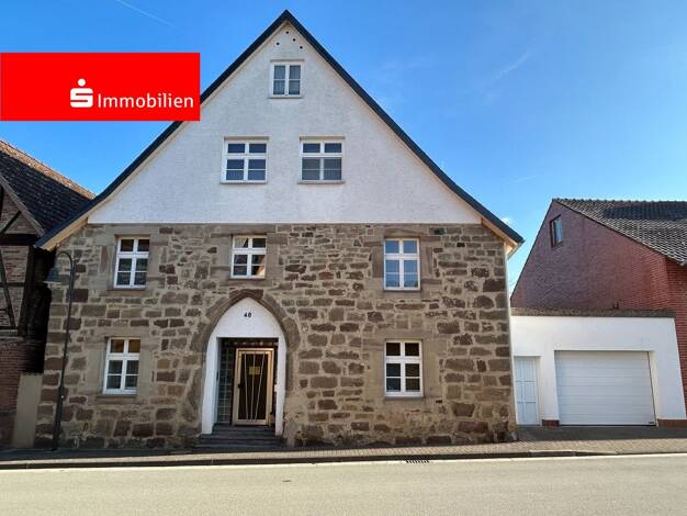 Einfamilienhaus zum Kauf 230.000 € 10 Zimmer 210 m² 575 m² Grundstück frei ab 01.11.2026 Volkmarsen Volkmarsen 34471