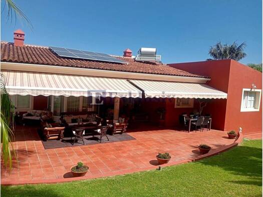 Chalet zum Kauf 1.320.000 € 7 Zimmer 2.100 m² 2.500 m² Grundstück La Orotava 38300