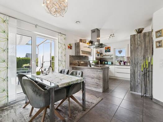Doppelhaushälfte zum Kauf 168.000 € 3,5 Zimmer 109 m² 365 m² Grundstück Eging a.See Eging a.See 94535