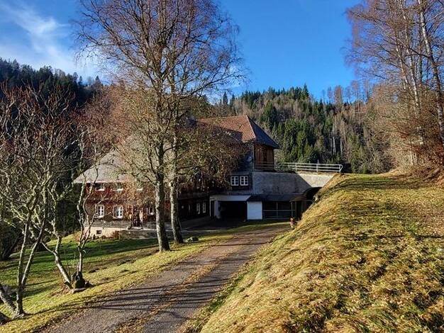 Immobilie zum Kauf 1.950.000 € 15 Zimmer 510 m² 8.592 m² Grundstück frei ab 01.09.2026 Schönenbach Schluchsee 79859