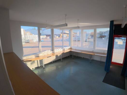 Bürokomplex zur Miete provisionsfrei 10 Zimmer 500 m² Bürofläche Kuntzestraße 72 Süßen 73079