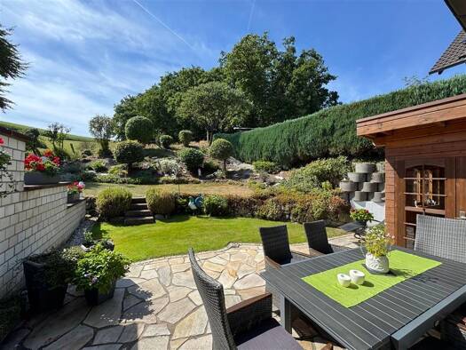 Doppelhaushälfte zum Kauf 4 Zimmer 110 m² 397 m² Grundstück Grevenbrück Lennestadt 57368