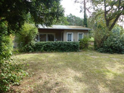 Bungalow zum Kauf 29.500 € 2 Zimmer 32 m² 801 m² Grundstück Dahlen Dahlen 04774