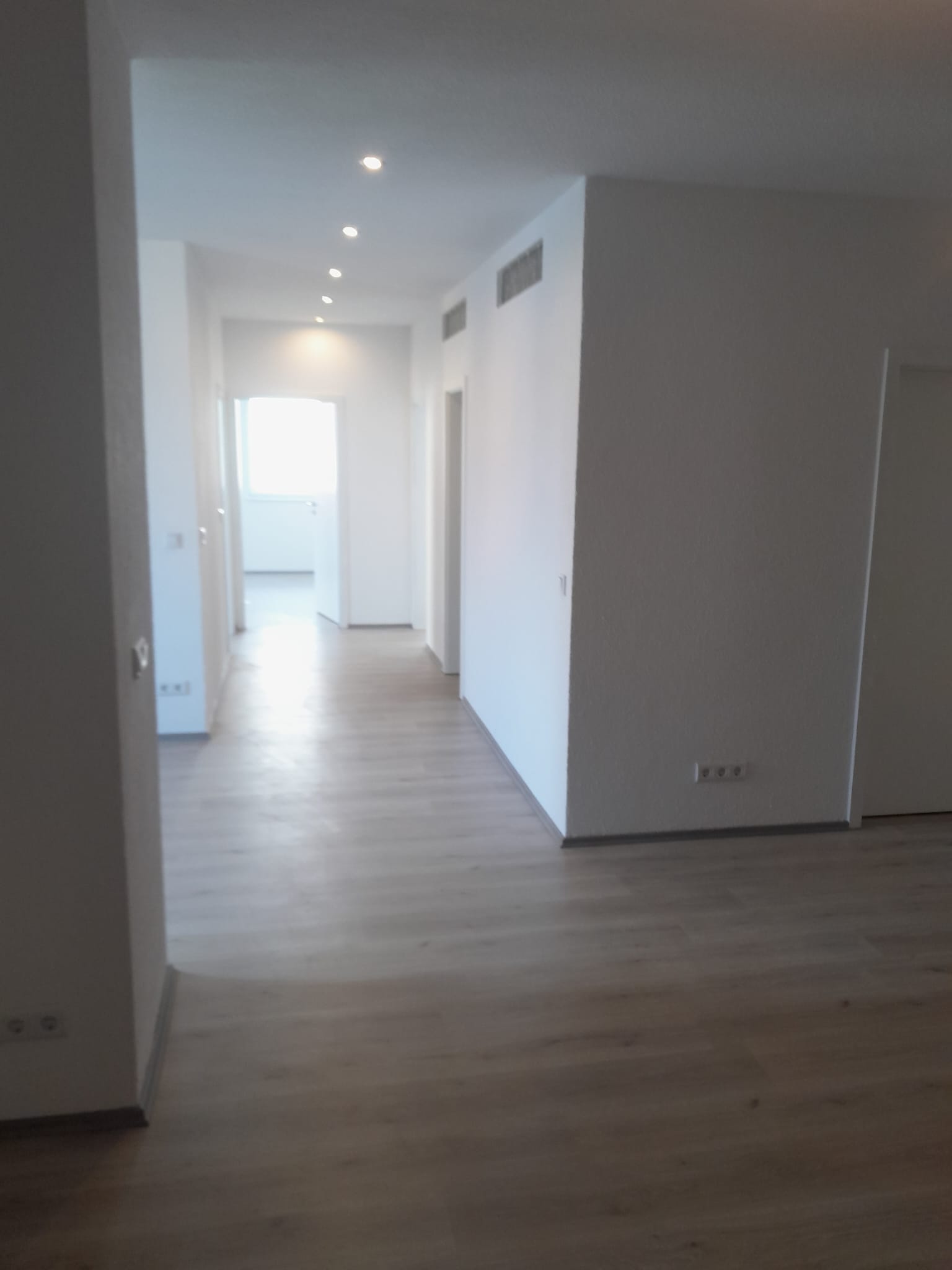 Wohnung zur Miete 999 € 3,5 Zimmer 129 m²<br/>Wohnfläche 1.<br/>Geschoss Salinenstr. 150 Ilversgehofen Erfurt 99089