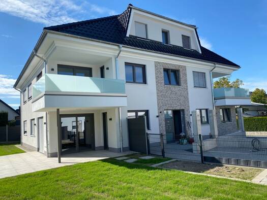 Wohnung zur Miete 950 € 3 Zimmer 83 m² Geschoss 1/3 frei ab sofort Schützenstraße 4 Bad Westernkotten Erwitte 59597