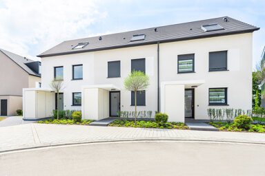 Reihenendhaus zur Miete 1.800 € 5 Zimmer 120 m² 250 m² Grundstück frei ab sofort Schmachtenhagen Oranienburg 16515