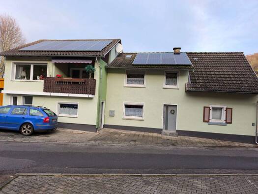 Einfamilienhaus zum Kauf 350.000 € 6 Zimmer 164 m² 592 m² Grundstück Zotzenbach Rimbach 64668