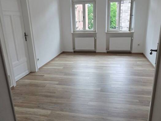 Wohnung zur Miete 660 € 2 Zimmer 60 m² Geschoss 2/4 frei ab 01.10.2026 Maxfeld Nürnberg 90409