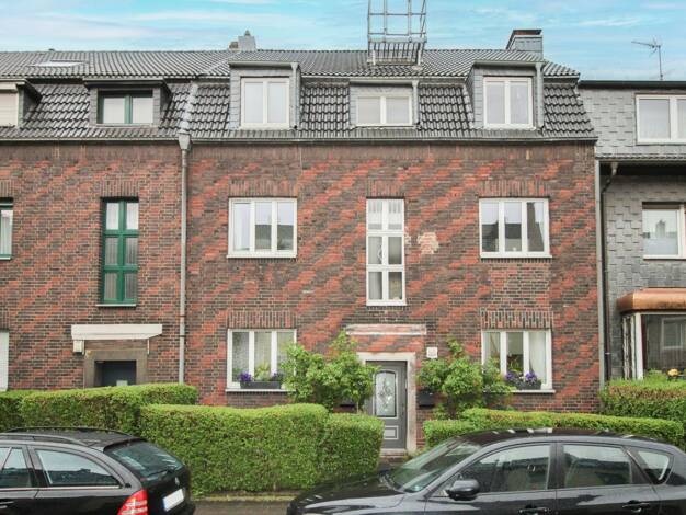 Mehrfamilienhaus zum Kauf als Kapitalanlage geeignet 519.980 € 12 Zimmer 251,7 m² 371 m² Grundstück Mittelmeiderich Meiderich / Beeck 47137