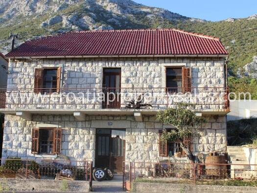 Einfamilienhaus zum Kauf 280.000 € 4 Zimmer 190 m² 247 m² Grundstück Omiš 21310
