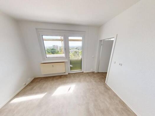 Wohnung zur Miete 254 € 2 Zimmer 35,8 m² 8. Geschoss Alfred-Neubert-Straße 3 Markersdorf Chemnitz 09123