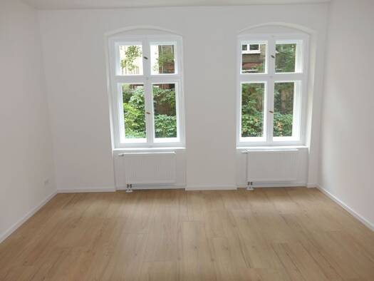 Wohnung zur Miete 555 € 1 Zimmer 38 m² Geschoss 1/4 frei ab sofort Mainzer Straße 19 Neukölln Berlin 12053