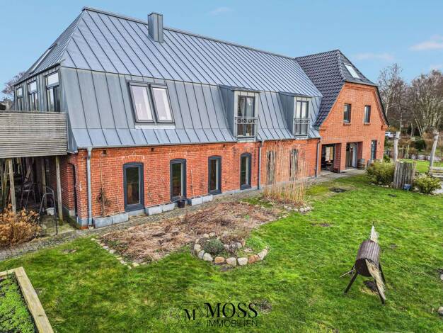 Einfamilienhaus zum Kauf 749.000 € 6,5 Zimmer 407 m² 1.363 m² Grundstück Viöl 25884