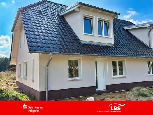 Doppelhaushälfte zum Kauf - Erstbezug 280.000 € 4 Zimmer 135 m² 673 m² Grundstück frei ab sofort Nitzow Havelberg 39539
