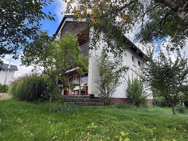 Haus zum Kauf 325.000 € 7 Zimmer 166 m² 559 m² Grundstück frei ab sofort Brigach St. Georgen - Brigach 78112