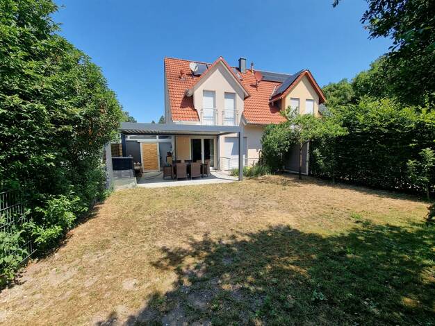 Doppelhaushälfte zum Kauf 559.000 € 5 Zimmer 111,7 m² 240 m² Grundstück Rednitzhembach Rednitzhembach 91126