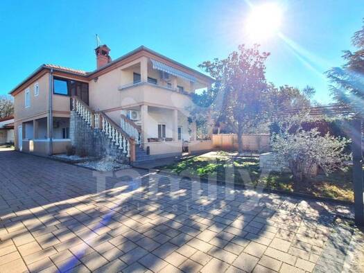 Einfamilienhaus zum Kauf 499.900 € 7 Zimmer 282 m² Fažana 52212