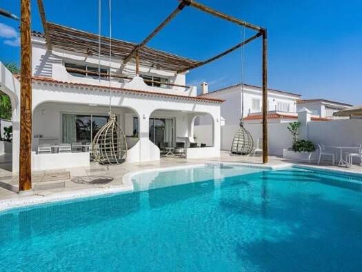 Chalet zum Kauf 2.300.000 € 7 Zimmer 290 m² 654 m² Grundstück Santiago del Teide 38683