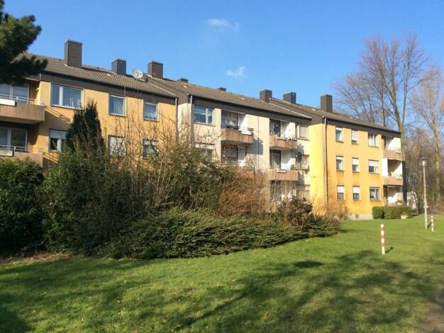 Wohnung zur Miete nur mit Wohnberechtigungsschein 324 € 2,5 Zimmer 58,2 m² 2. Geschoss frei ab 09.08.2025 Görlitzer Str. 7 Butendorf Gladbeck 45968