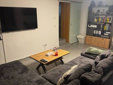 Maisonette zur Miete 670 € 2 Zimmer 59 m² Geschoss EG/1 frei ab 01.08.2025 Neuss 41469