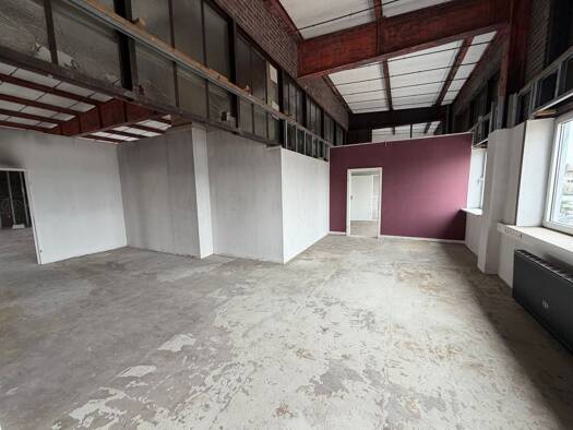 Büro zur Miete provisionsfrei 3.000 € 1 Zimmer 430 m² Bürofläche Kray Essen 45307