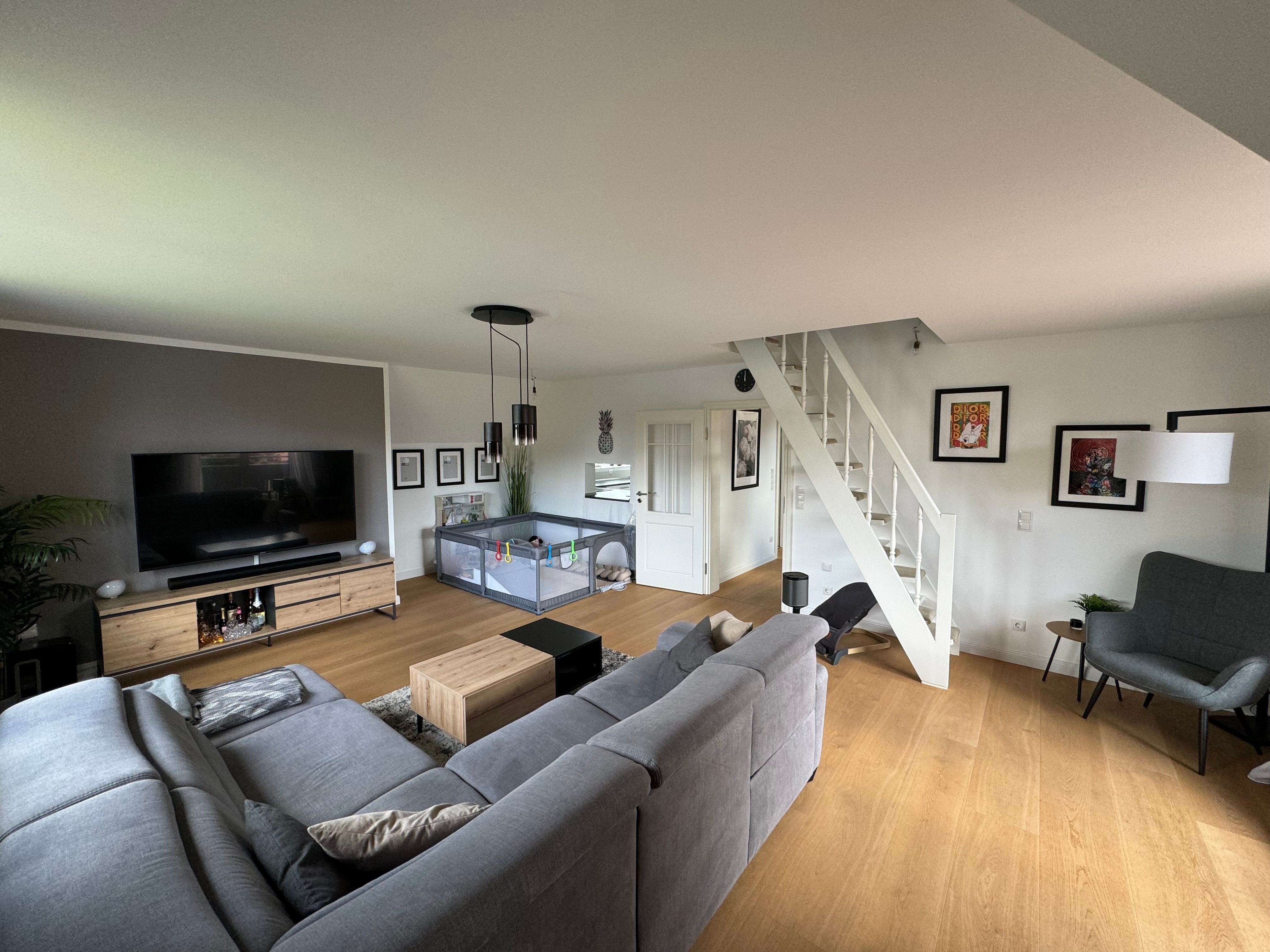 Wohnung zur Miete 1.640 € 6 Zimmer 113,5 m²<br/>Wohnfläche Jochim-Wells-Weg Hummelsbüttel Hamburg 22339