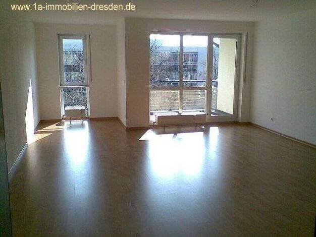 Wohnung zur Miete 555 € 2 Zimmer 66,4 m² 2. Geschoss frei ab sofort Winterbergstr. 31 d Gruna Dresden 01277