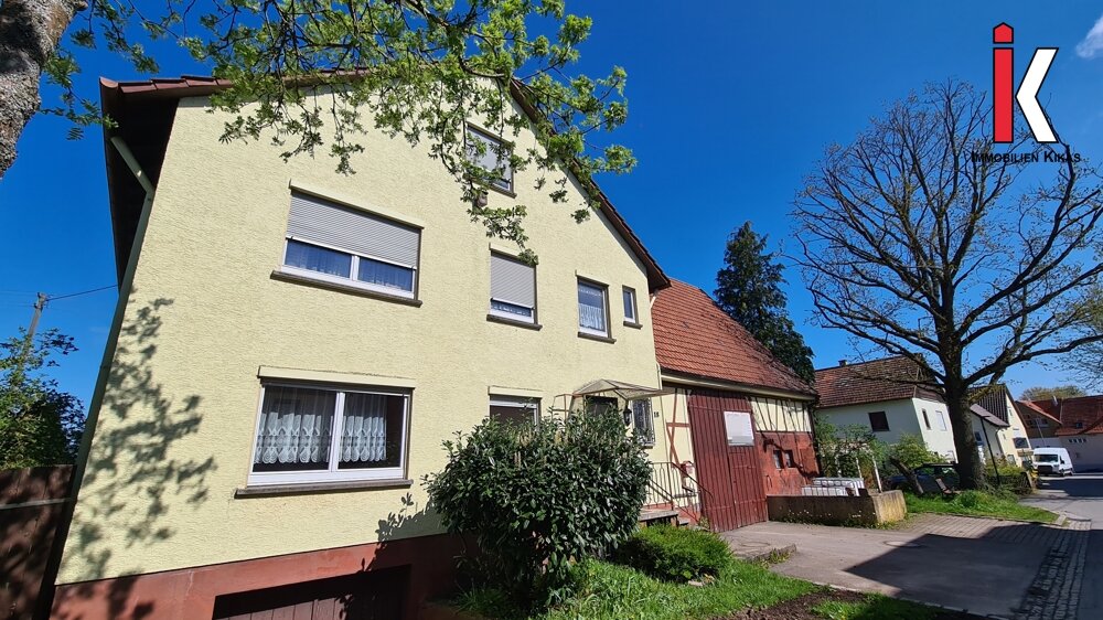 Mehrfamilienhaus zum Kauf 549.000 € 9 Zimmer 153 m²<br/>Wohnfläche 1.066 m²<br/>Grundstück Ottenbronn Althengstett / Ottenbronn 75382