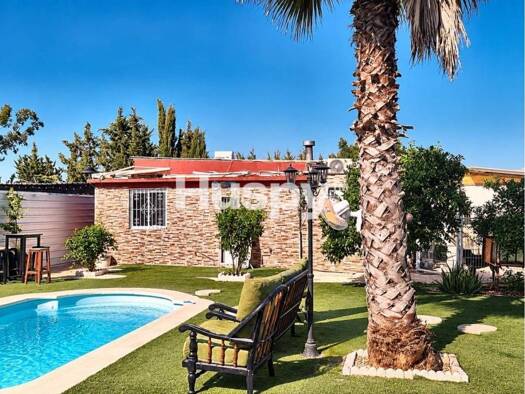 Villa zum Kauf 125.000 € 4 Zimmer 125 m² 700 m² Grundstück >Hacienda Los Cabreros > Dos Hermanas 41728