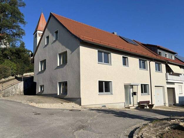 Einfamilienhaus zum Kauf 329.000 € 7 Zimmer 203 m² 850 m² Grundstück Auernheim Treuchtlingen 91757