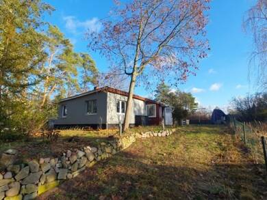 Bungalow zum Kauf 100.000 € 2 Zimmer 80 m² 1.700 m² Grundstück frei ab sofort Semlin Rathenow 14712