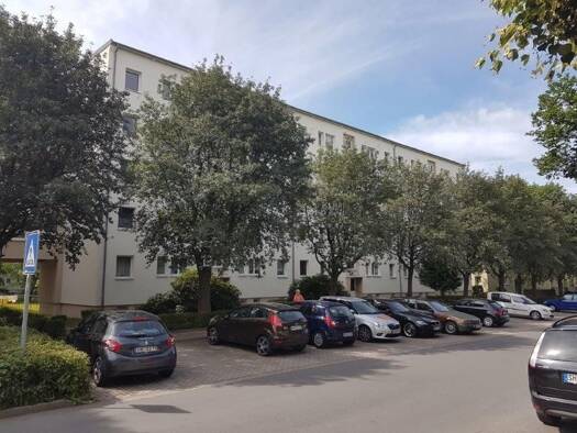 Wohnung zur Miete 350 € 3 Zimmer 58,9 m² 3. Geschoss Am Stadion 2 Hermsdorf 07629
