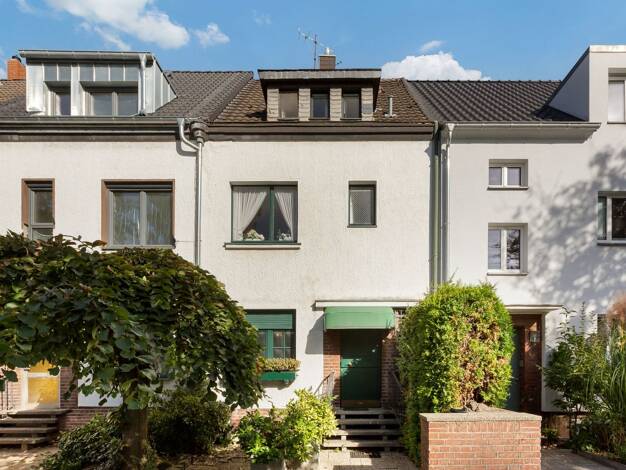 Reihenmittelhaus zum Kauf 650.000 € 6 Zimmer 113,7 m² 180 m² Grundstück Bilk Düsseldorf 40221