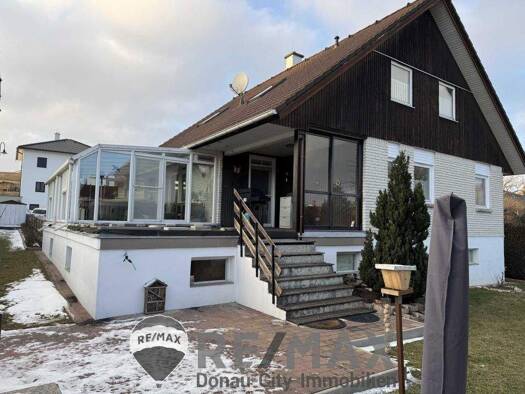 Einfamilienhaus zum Kauf 250.000 € 5 Zimmer 150 m² 678 m² Grundstück Oberstinkenbrunn 2023