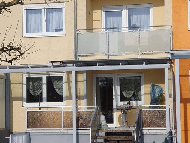 Reihenmittelhaus zum Kauf provisionsfrei 430.000 € 6 Zimmer 134 m² 247 m² Grundstück Enzianweg 1c Barbing 93092