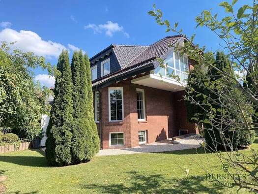 Villa zum Kauf 599.000 € 7 Zimmer 175 m² 1.274 m² Grundstück frei ab sofort Rengershausen Baunatal 34225