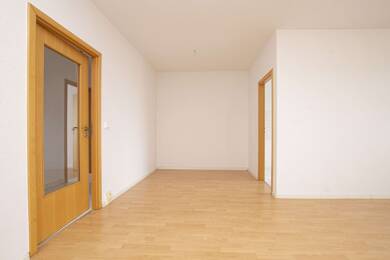 Wohnung zum Kauf provisionsfrei 56.900 € 3 Zimmer 69 m² 5. Geschoss Kappel 823 Chemnitz 09119