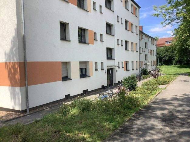 Wohnung zur Miete 755 € 4 Zimmer 86,2 m² 2. Geschoss frei ab 28.01.2026 Schlesische Str. 20 Dodesheide Osnabrück 49088