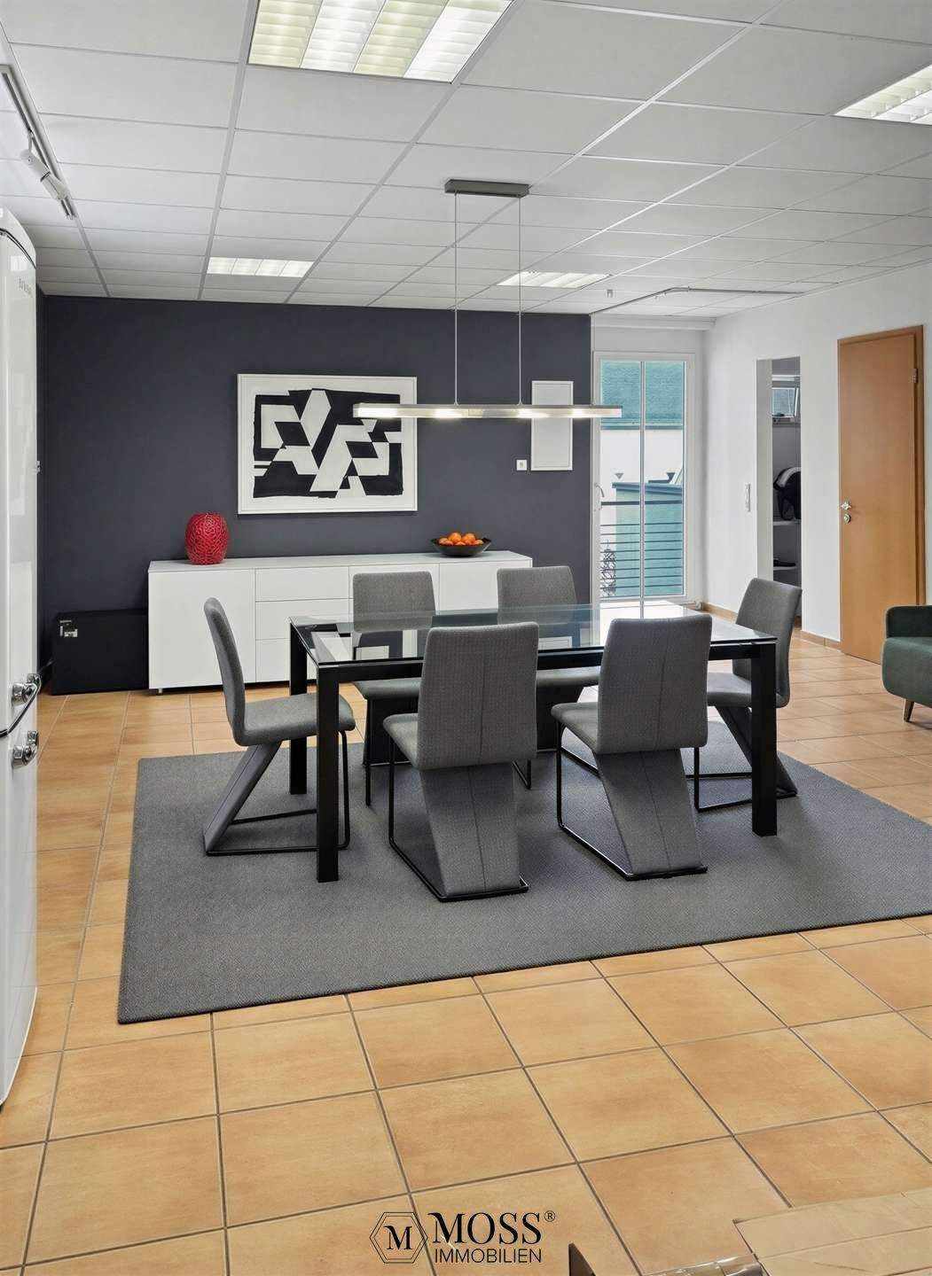 Immobilie in Badenweiler - Ortskern von Badenweiler: Gewerbefläche mit hoher Sichtbarkeit und möglicher Wohnumnutzung - Bild 3