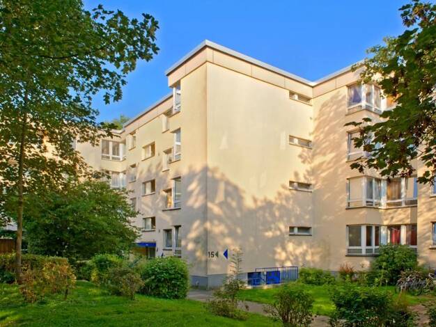 Wohnung zur Miete 869 € 4 Zimmer 85,4 m² 2. Geschoss frei ab 12.09.2026 Bertha-von-Suttner-Straße 15 Solingen-Mitte Solingen 42651