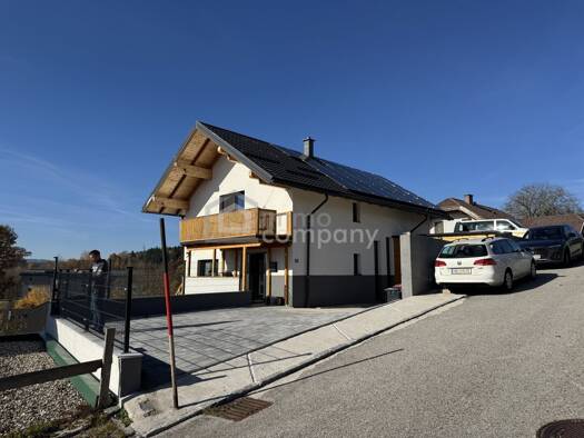 Haus zum Kauf 729.000 € 7 Zimmer 196 m² 795 m² Grundstück Neukirchen an der Vöckla 4872