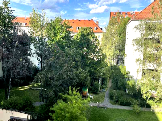 Wohnung zur Miete 1.200 € 2 Zimmer 75,4 m² Geschoss 1/5 frei ab sofort München 80333