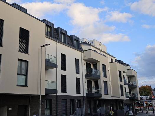 Wohnung zur Miete 1.200 € 3 Zimmer 84 m² Geschoss 1/3 frei ab sofort Bad Homburg Bad Homburg vor der Höhe 61348