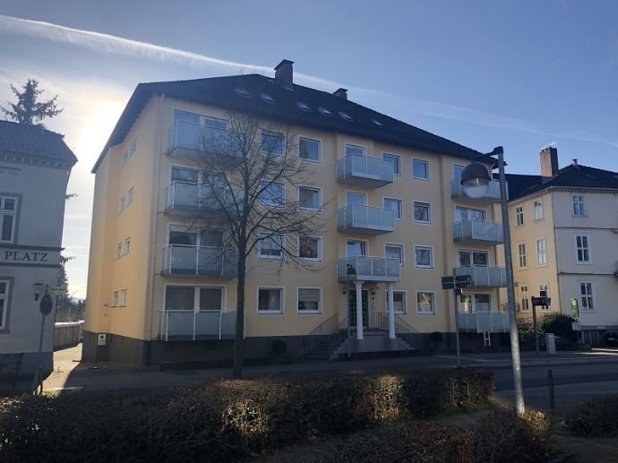 Wohnung zum Kauf 129.000 € 2 Zimmer 77 m²<br/>Wohnfläche EG<br/>Geschoss ab sofort<br/>Verfügbarkeit Bad Pyrmont Bad Pyrmont 31812