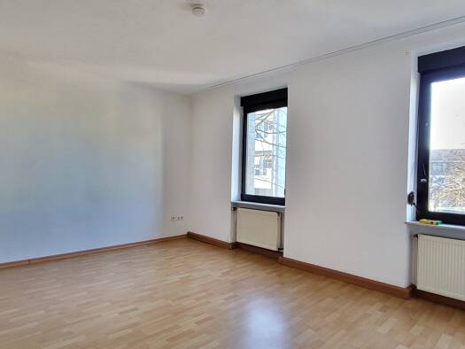Stadthaus zum Kauf 350.000 € 10 Zimmer 400 m² 250 m² Grundstück frei ab sofort Merzig 66663