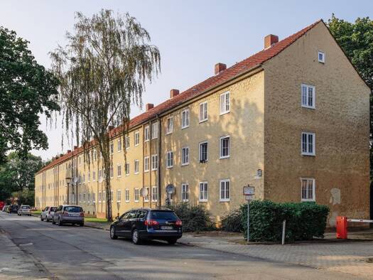 Wohnung zur Miete 355 € 3 Zimmer 51,4 m² 2. Geschoss frei ab 15.08.2025 Klieverhagen 11 Innenstadt Wolfsburg 38440