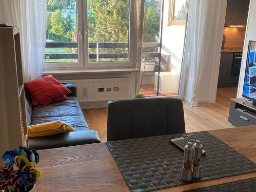 Wohnung zur Miete 780 € 2 Zimmer 47,5 m² Geschoss 3/6 frei ab 01.04.2026 Reinhausen Regensburg 93059