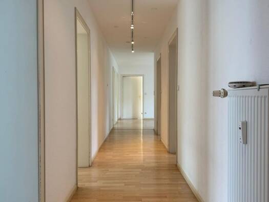 Wohnung zur Miete 1.750 € 5 Zimmer 160 m² Geschoss 1/2 frei ab 01.10.2026 Südstadt Pforzheim 75173