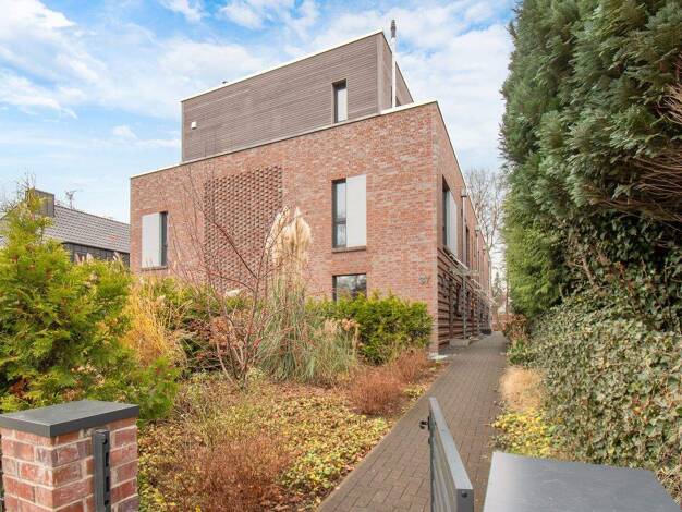 Reihenmittelhaus zum Kauf 1.650.000 € 6 Zimmer 167 m² 1.302 m² Grundstück Alsterdorf Hamburg 22297