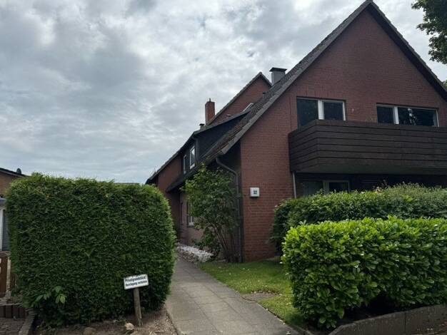 Wohnung zur Miete 590 € 2 Zimmer 42,9 m² Buxtehude Buxtehude 21614